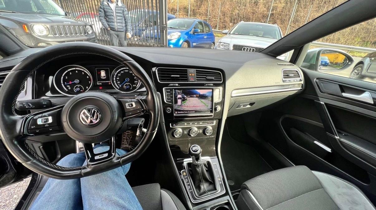 Volkswagen Golf R 2.0 3p.