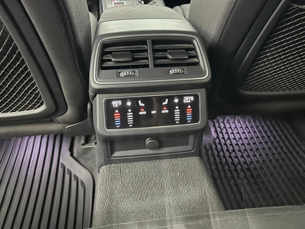 Audi A6 V Avant 40 2.0 tdi mhev Business Sport s-tronic