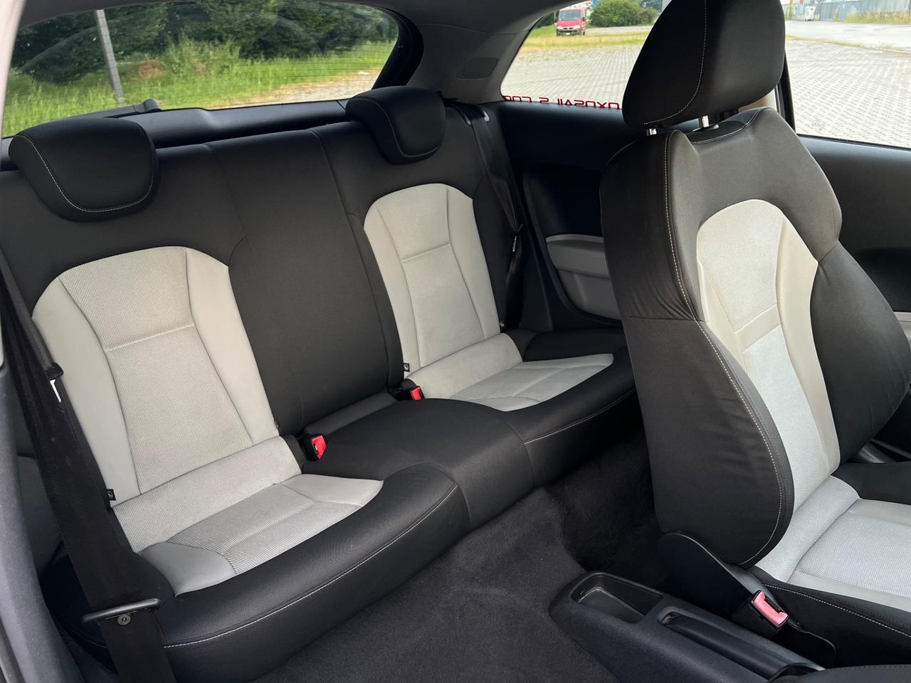 Audi A1 1.6 TDI 105 CV Ambition