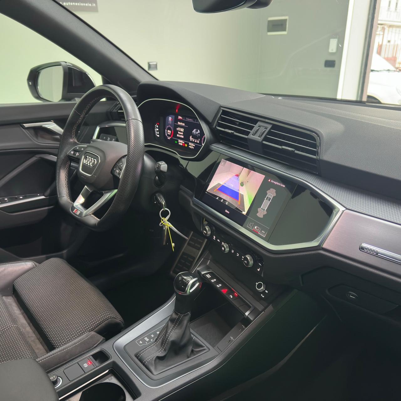 Audi Q3 Sportback 35 TDI S-line edition S-tronic Tetto