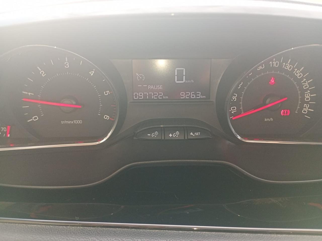 Peugeot 208 BlueHDi 75 5 porte Active