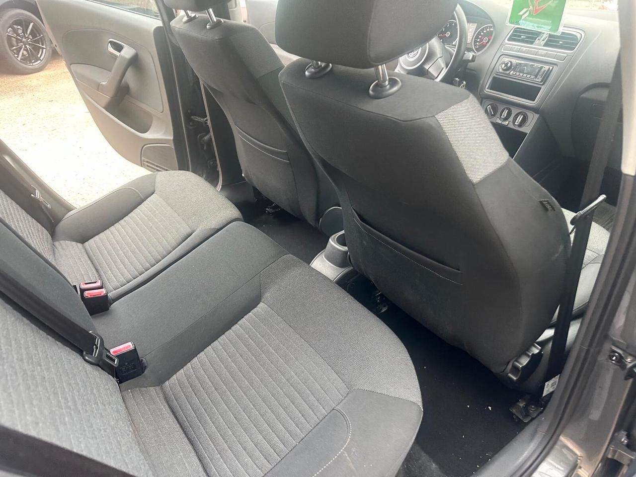 Volkswagen Polo 1.4 5 porte Highline NEOPATENTATI