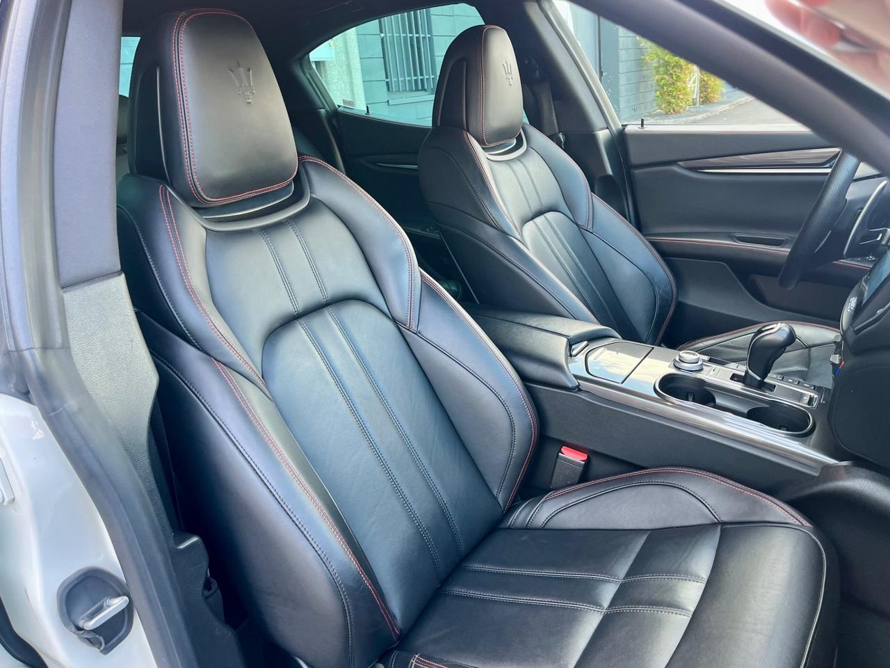 Maserati Ghibli V6 Diesel 275 CV GranSport
