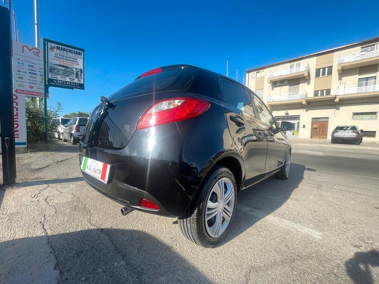 Mazda 2 Mazda2 1.3 16V 75CV 5p. Play GPL
