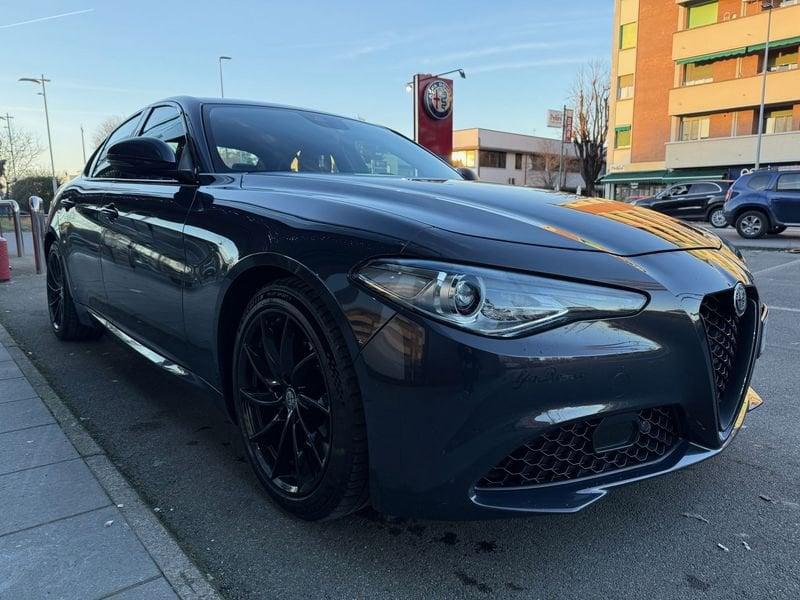 Alfa Romeo Giulia Giulia 2.2 Turbodiesel 180 CV AT8 Super