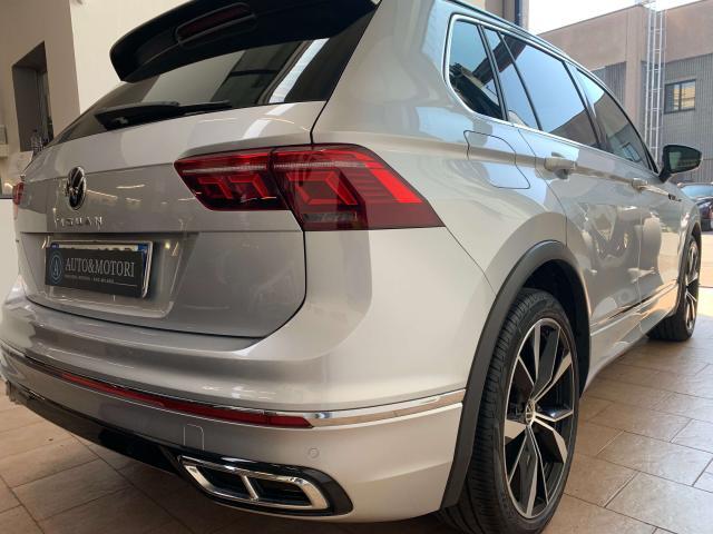 Volkswagen Tiguan Tiguan 1.5 tsi R-Line 150cv dsg IVA ESPOSTA