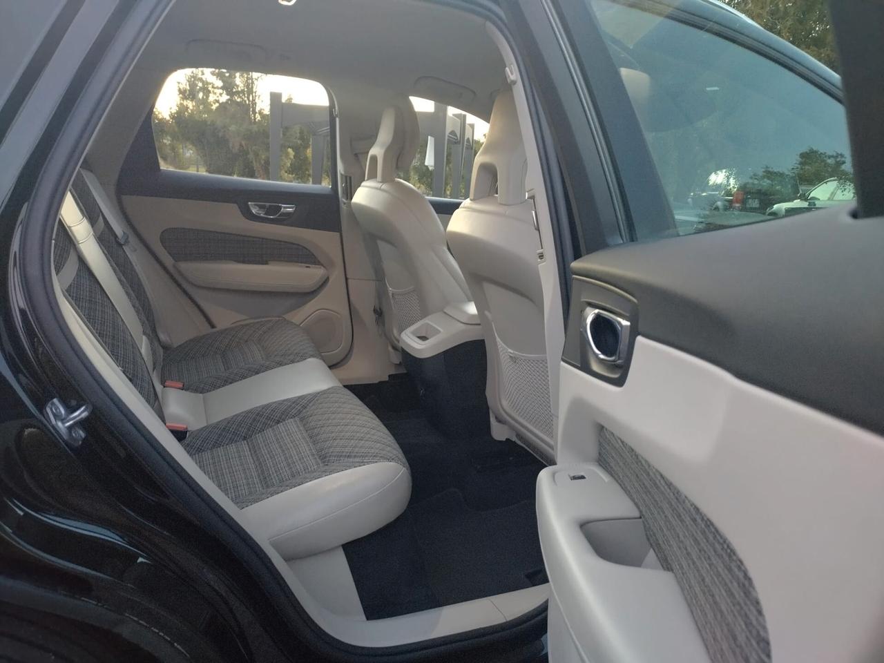 Volvo XC 60 XC60 D4 AWD Geartronic Inscription