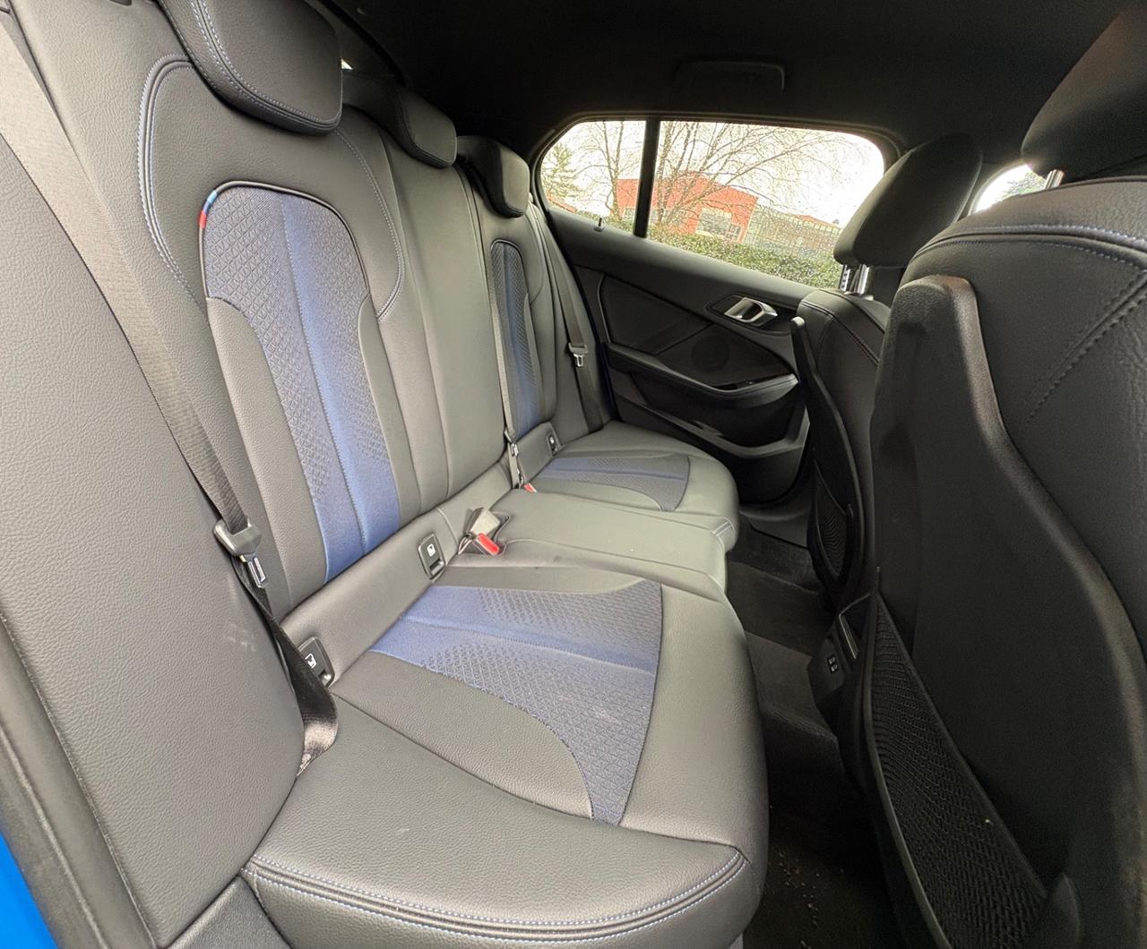 Bmw 120i 5p. Msport auto