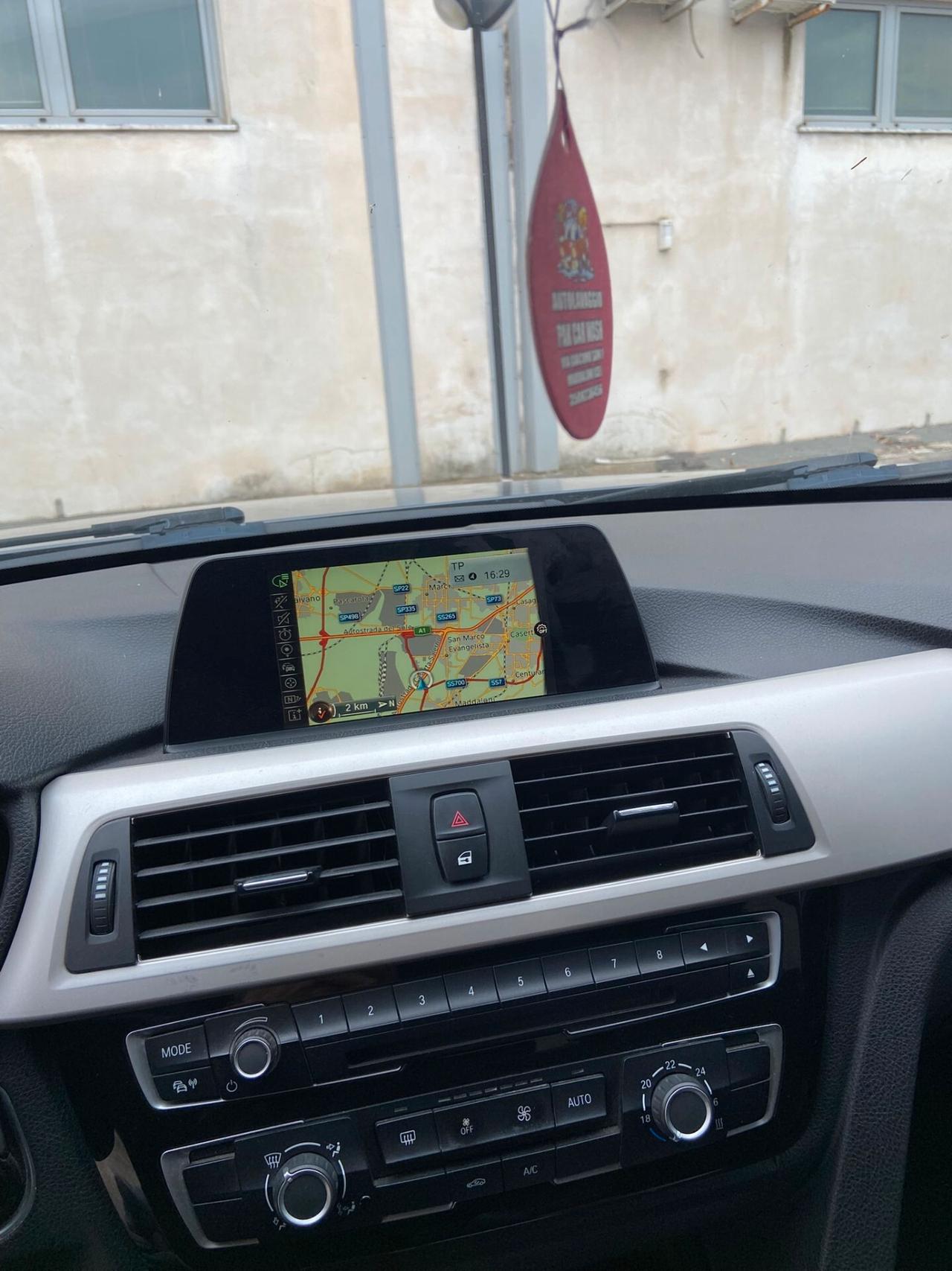 Bmw 316 318d berlina aut. Led