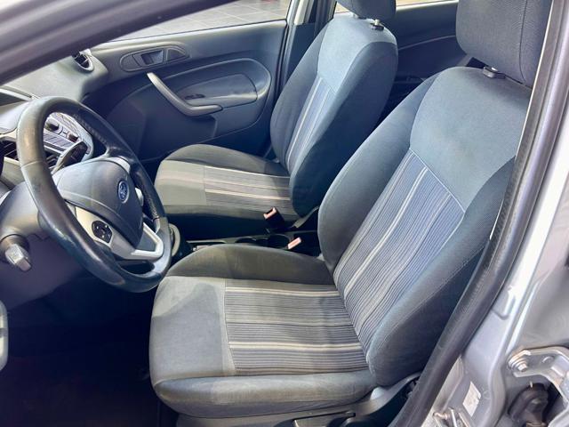 FORD Fiesta + 1.2 82CV 5 porte