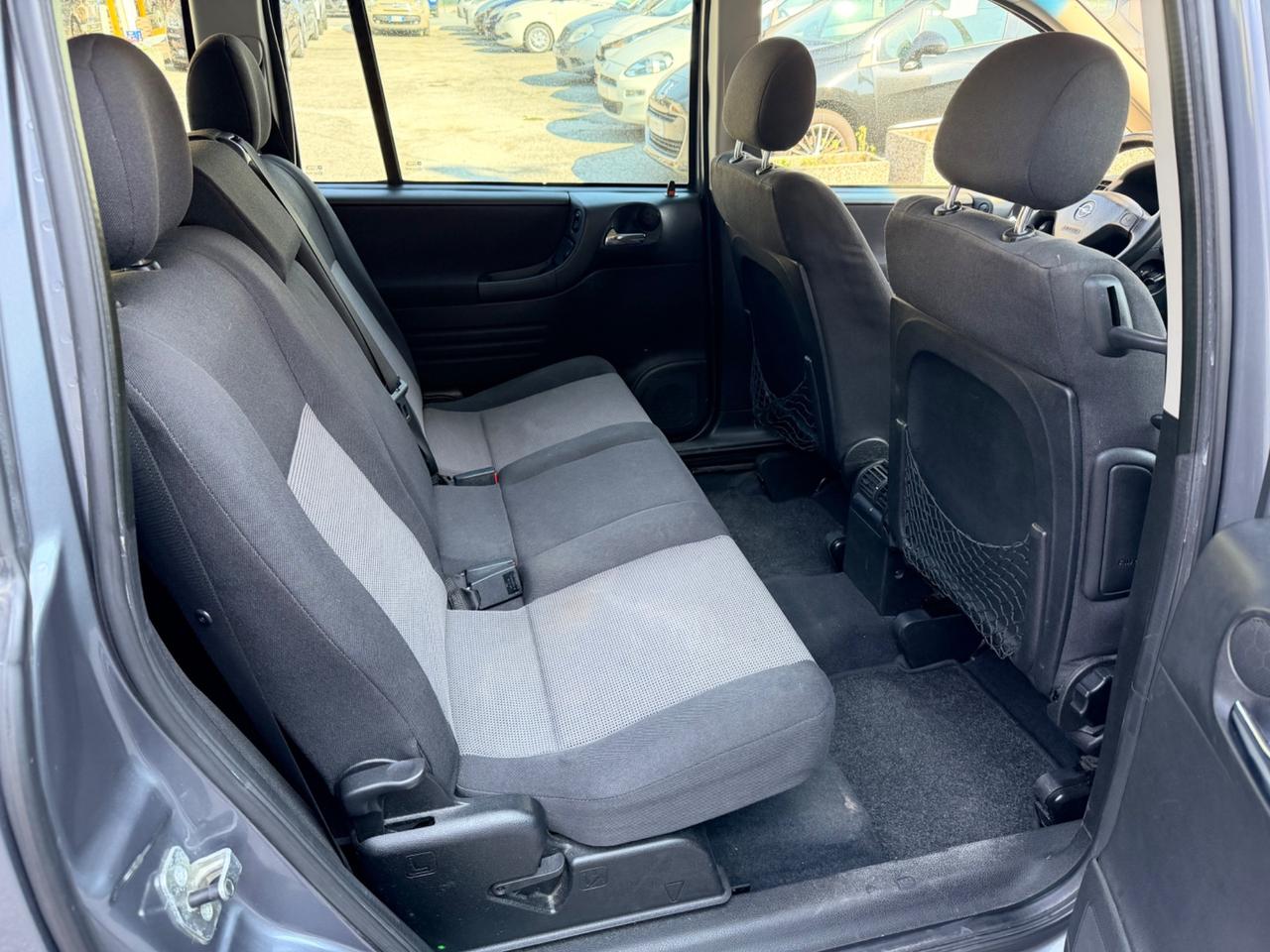 Opel Zafira 1.6benzina 101cv 7 POSTI