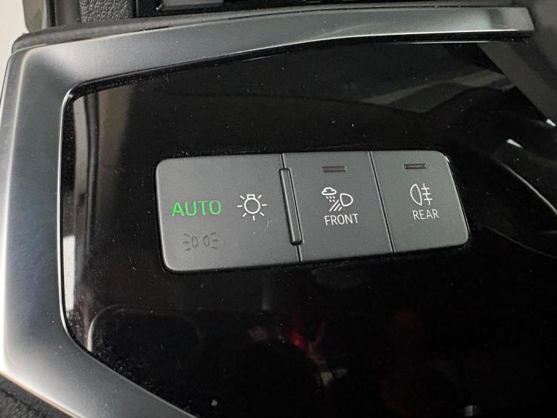 Audi Q3 35 1.5 tfsi Business Advanced s-tronic