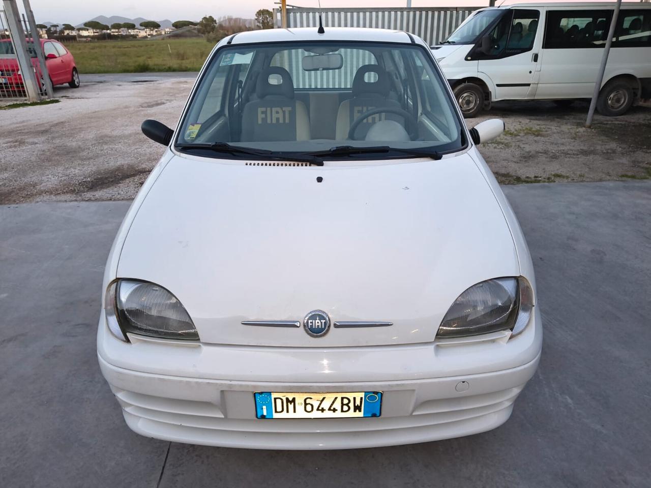 Fiat 600 55.000KM ORIGINALI DISTRIBUZIONE E TAGLIANDO