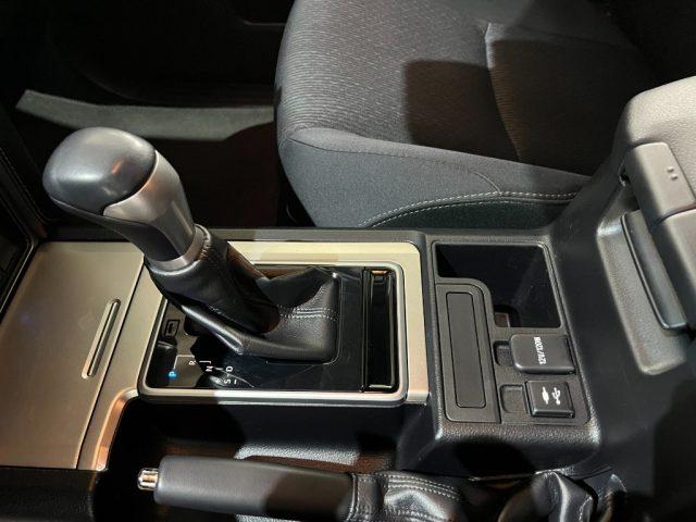 TOYOTA Land Cruiser 2.8 D4-D A/T 3 p Lounge+ NAVI/TELEC 360/UNICO PRO.