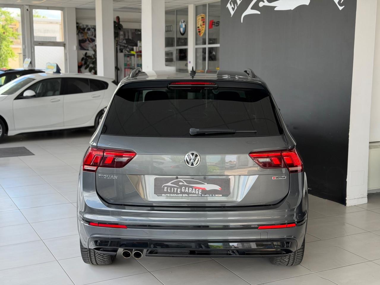 Volkswagen Tiguan 2.0 TDI DSG 4MOTION R-LINE