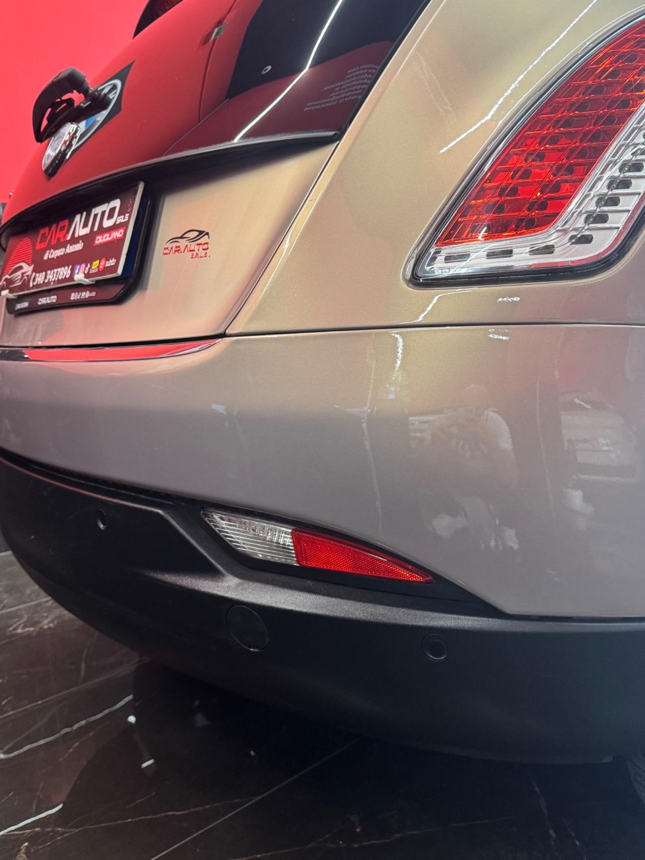 Lancia Delta 2.0 MJT DPF Platino 165cv