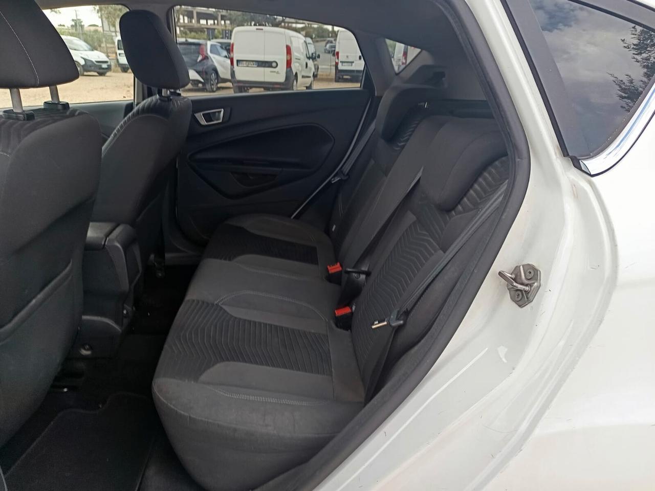 Ford Fiesta 2014 - 1.5 TDCi OK NEOP. LB AUTOMOBILI