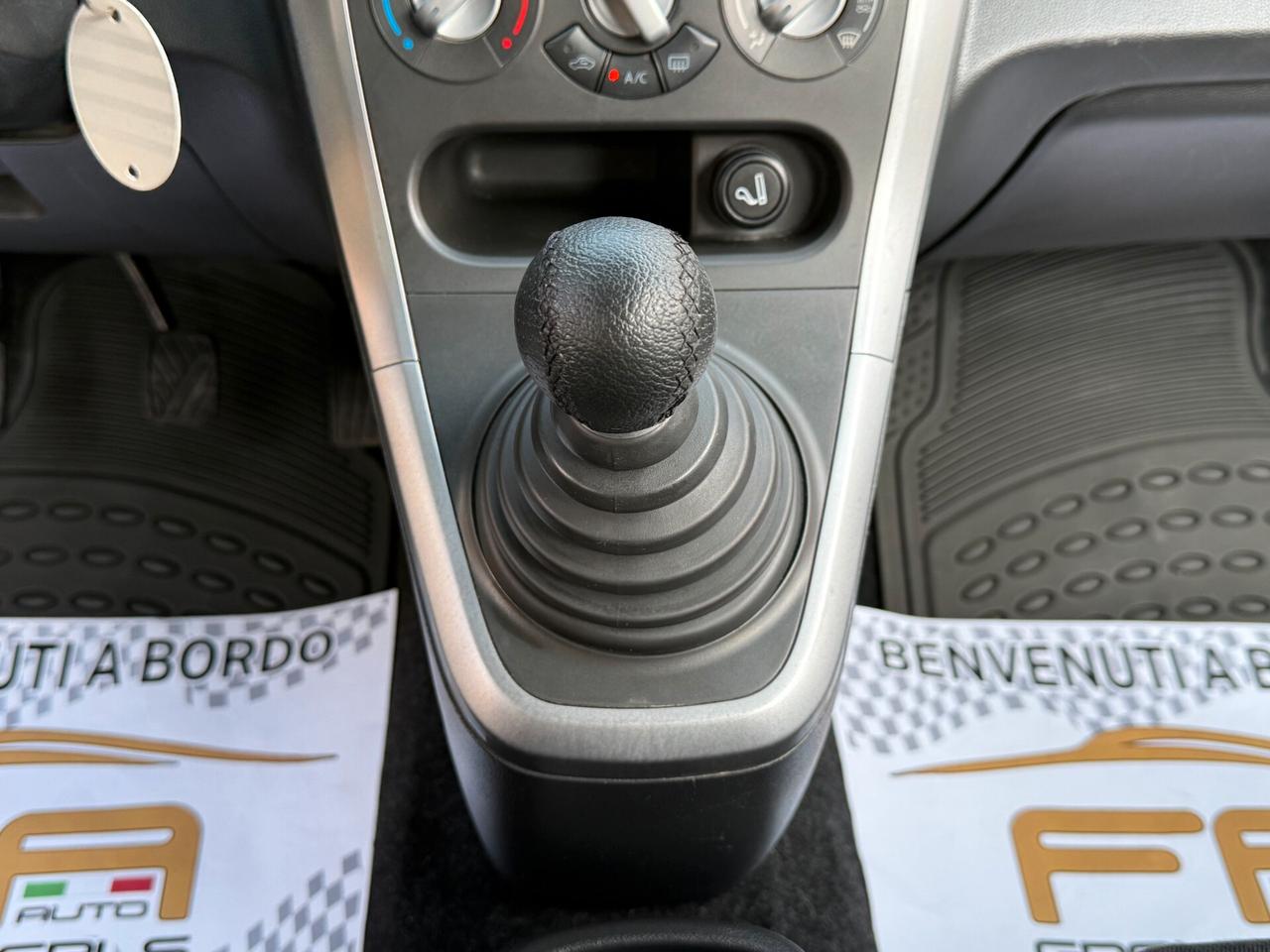 Opel Agila 1.2 86CV Enjoy - 2009