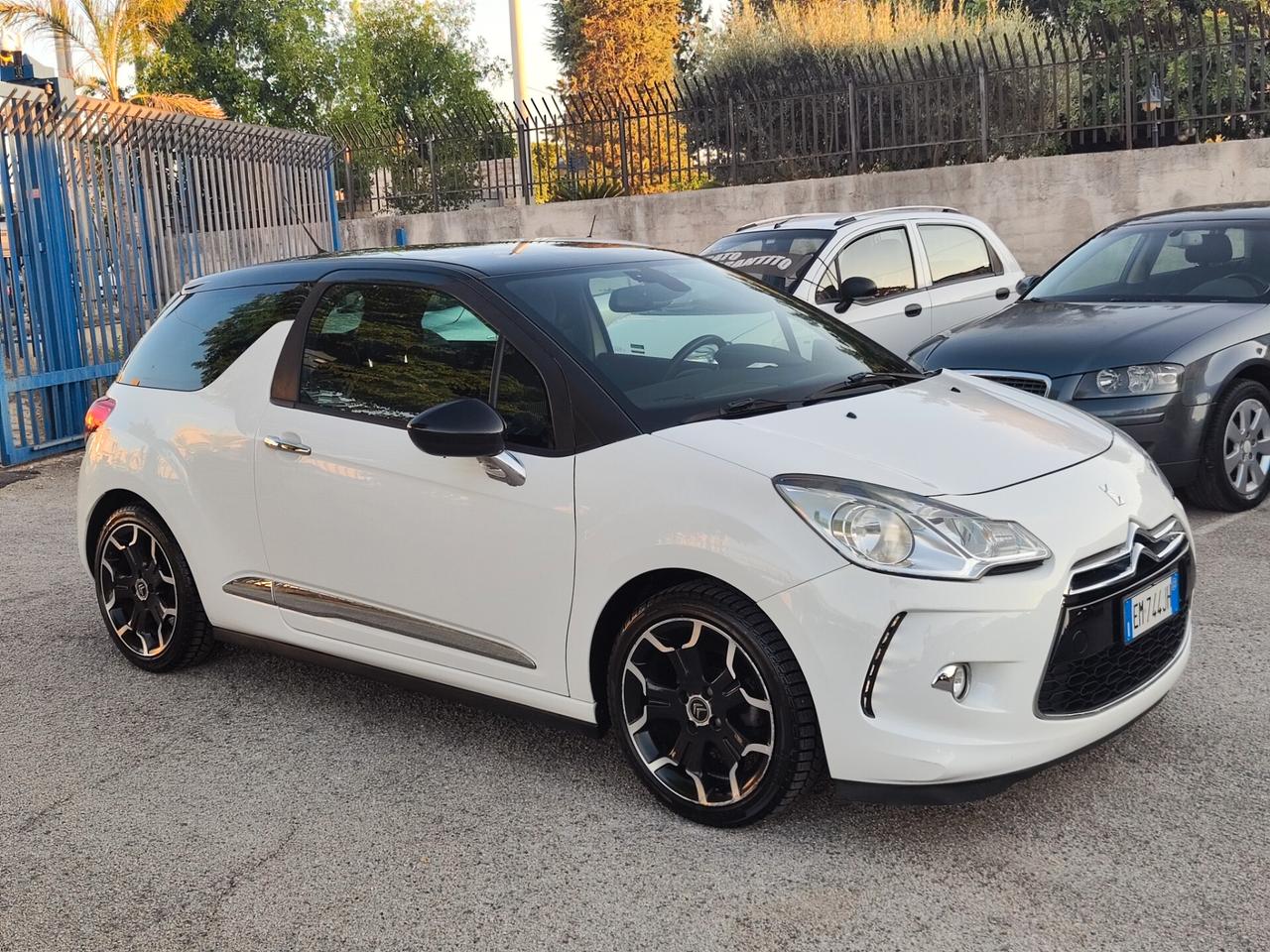 DS3 DS 3 1.4 HDi 70 Chic del 2012