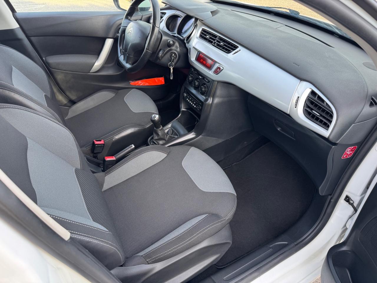 Citroen C3 idonea ai neopatentati manutenzione completa!