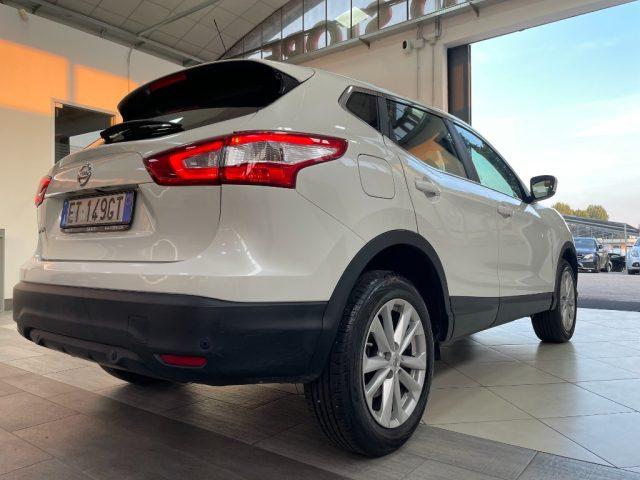 NISSAN Qashqai 1.2 DIG-T Acenta