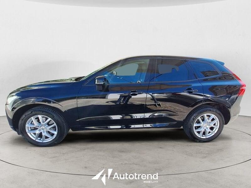 Volvo XC60 B4 197+14 CV AWD M-Hybrid Diesel Automatica Momentum