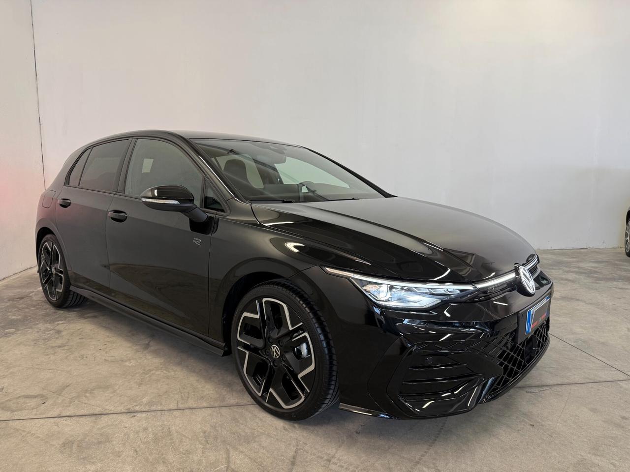 Volkswagen Golf 1.5 etsi R-Line Plus 150 Cv Dsg ITALIANA