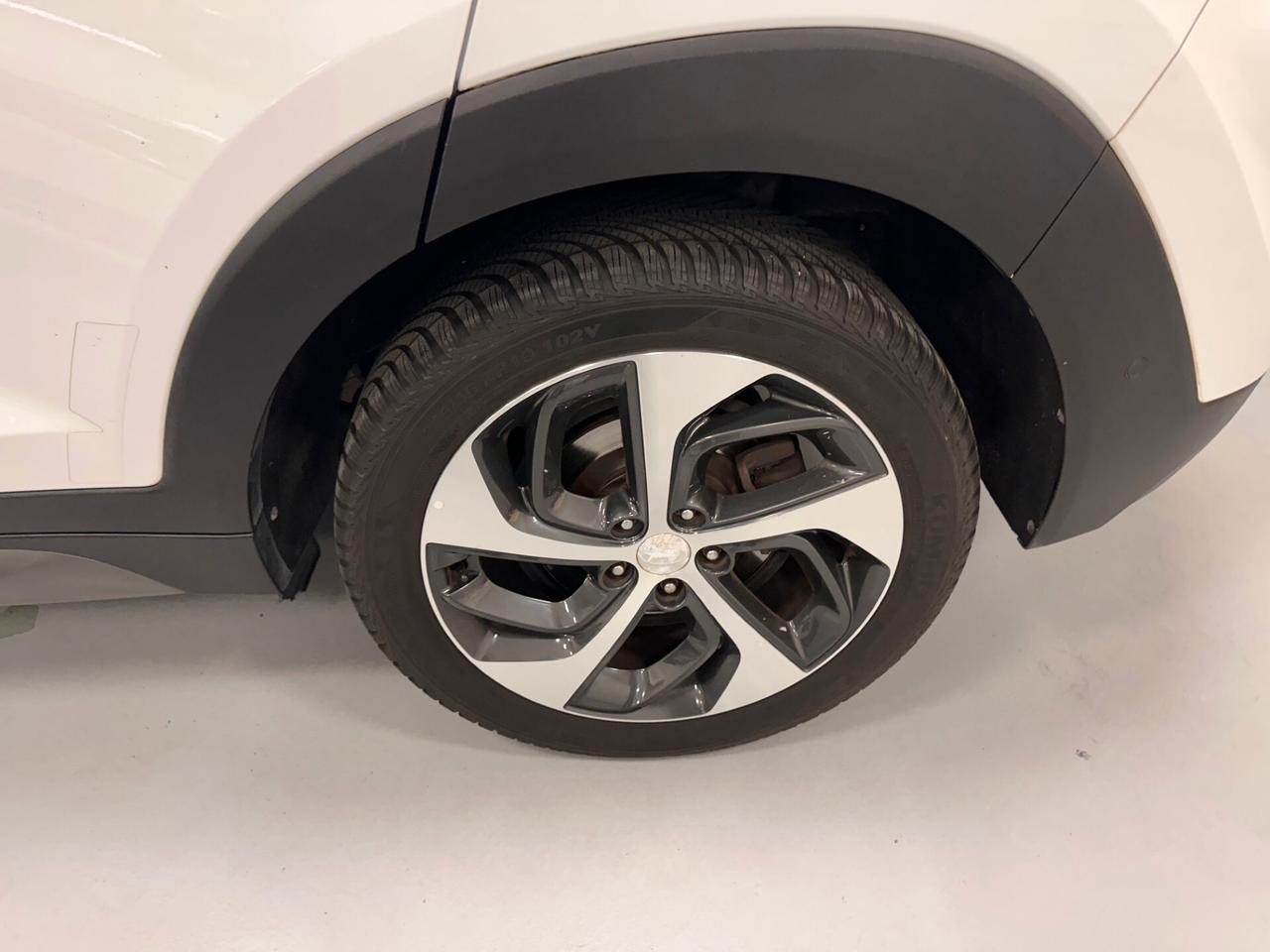 HYUNDAI TUCSON 1.7 CRDI DCT XPOSSIBLE