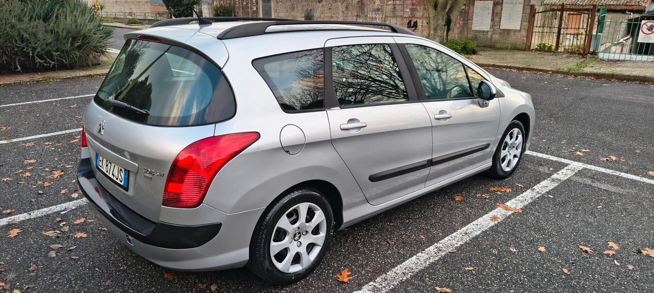 Peugeot 308 1.6 8V e-HDi 112CV Stop&Start SW Active