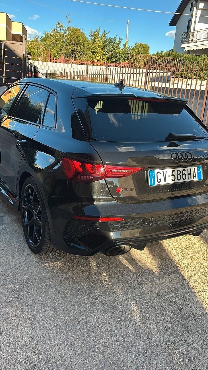 Audi A3 RS 3 SPB TFSI quattro S tronic
