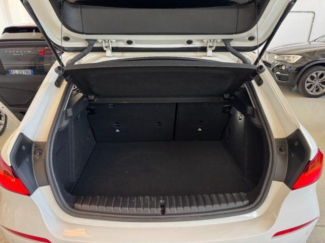 BMW 116 d 5p. Sport