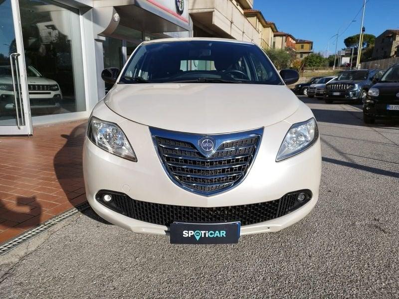 Lancia Ypsilon Ypsilon 1.2 69 CV 5 porte S&S Silver