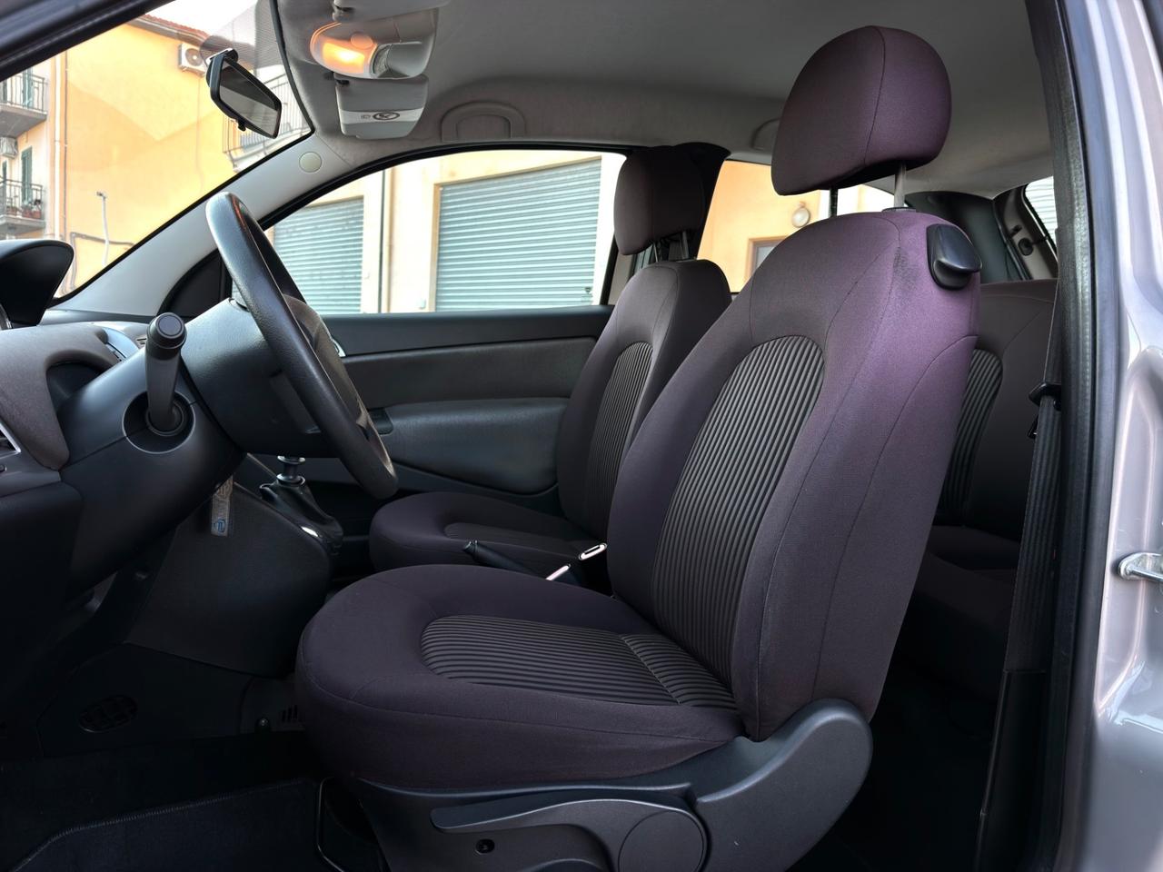 Lancia Ypsilon 1.2 69 CV Platino - SOLI 31.000KM