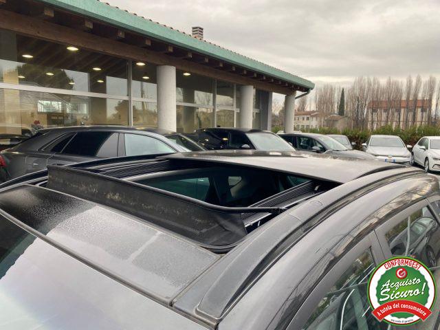 HYUNDAI Tucson 1.7 CRDi XPossible Tetto Navi Pelle