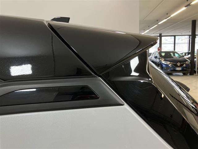 RENAULT Captur 1.6 E-Tech full hybrid Rive Gauche 145cv auto