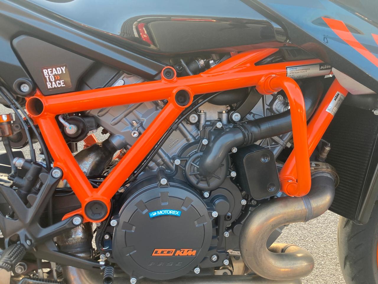 Ktm 1290 Super Duke R EVO ACCESSORIATA