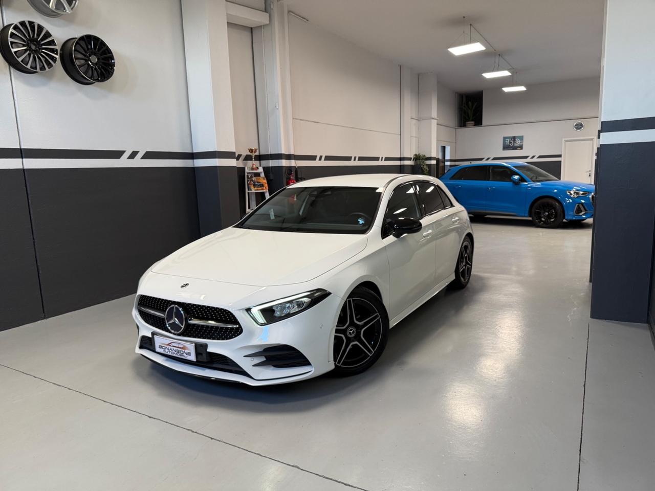 Mercedes-benz A 180 Premium Amg Night Edition
