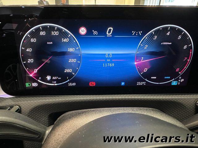 MERCEDES-BENZ A 180 Automatic 4p. AMG Line Premium