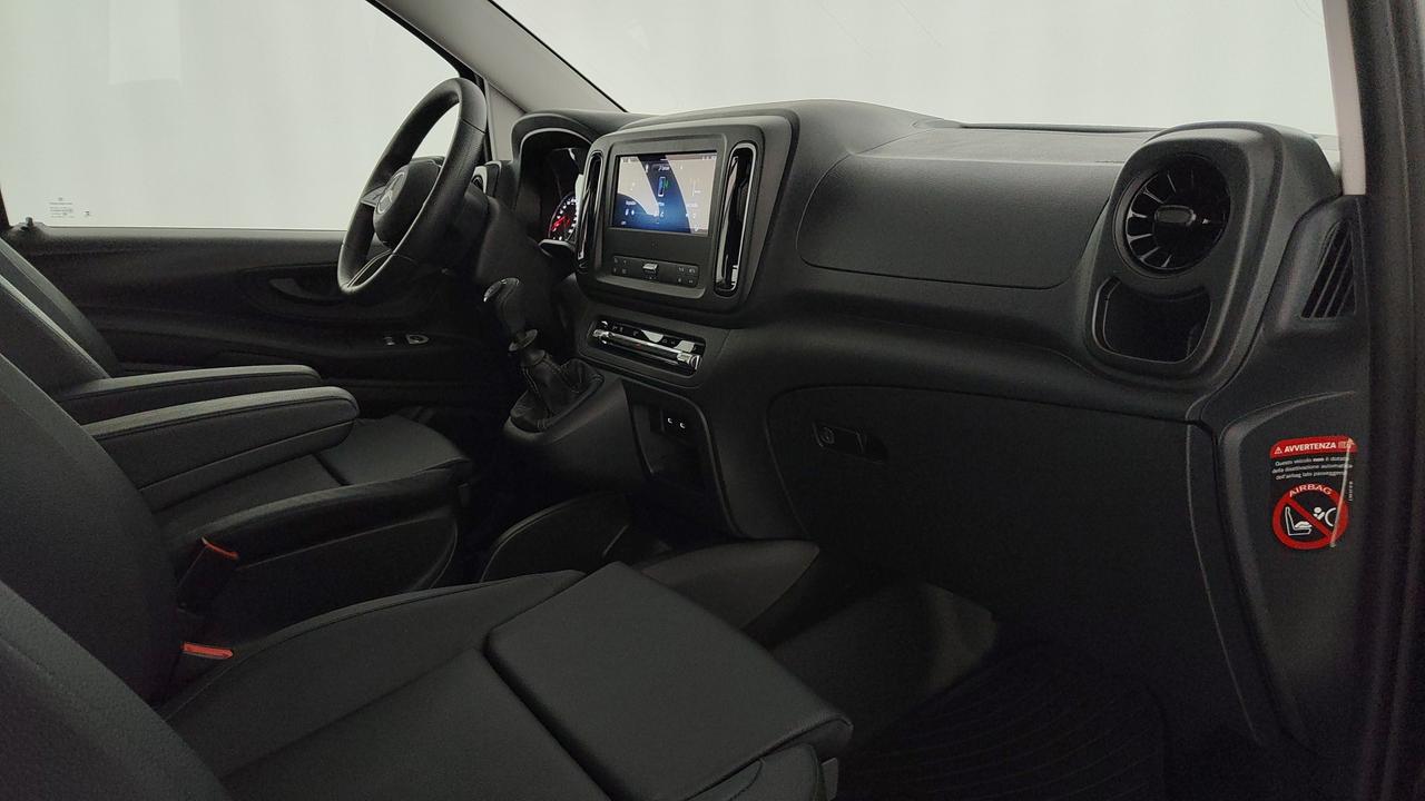 Mercedes-Benz Vito III - vito 114 cdi compact mixto