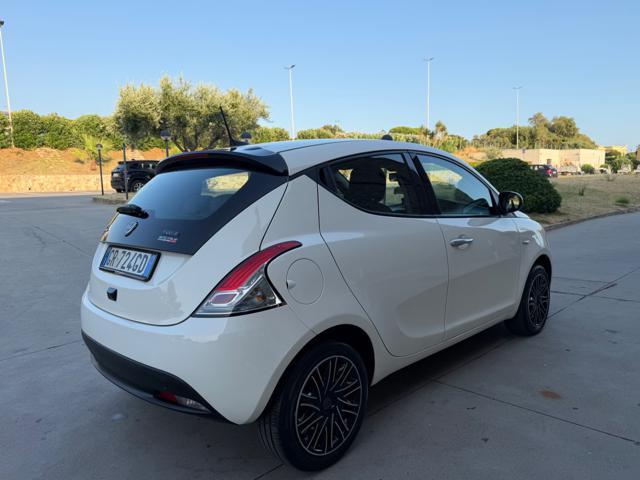 LANCIA Ypsilon GOLD MY24+RETROCAMERA+WIRELESS+NAVI