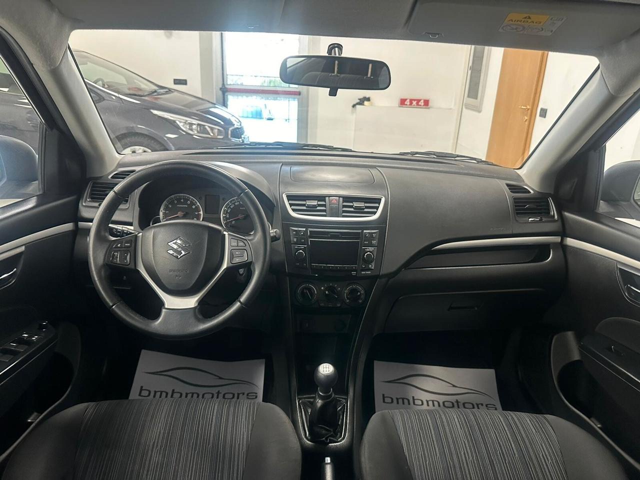 Suzuki Swift 1.2 VVT 4WD 5 porte B-Cool Bi-Color