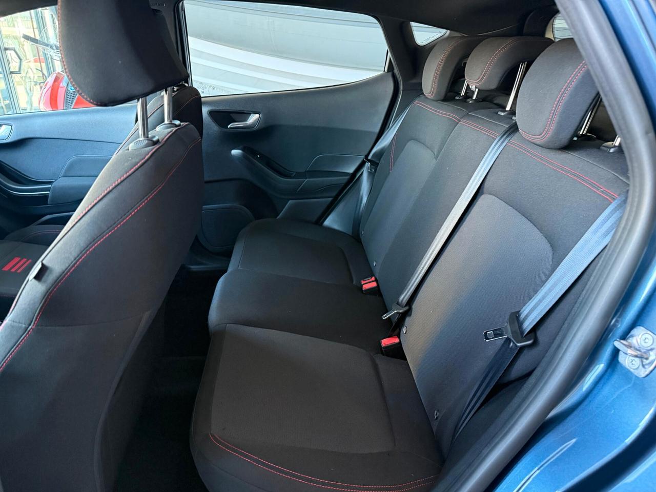 Ford Fiesta 1.0 Ecoboost Hybrid 125 CV 5 porte ST-Line
