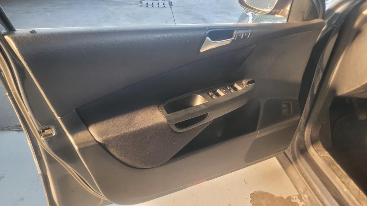 Volkswagen Passat 1.4 16V TSI Comf. EcoFuel
