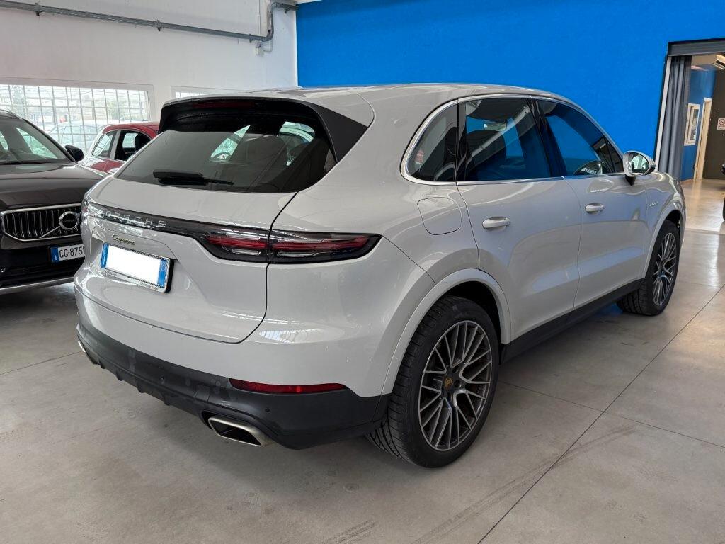 Porsche Cayenne 3.0 V6 E-Hybrid PHEV Plug-in