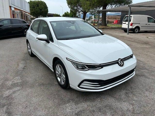 VOLKSWAGEN Golf 1.5 TGI DSG Life