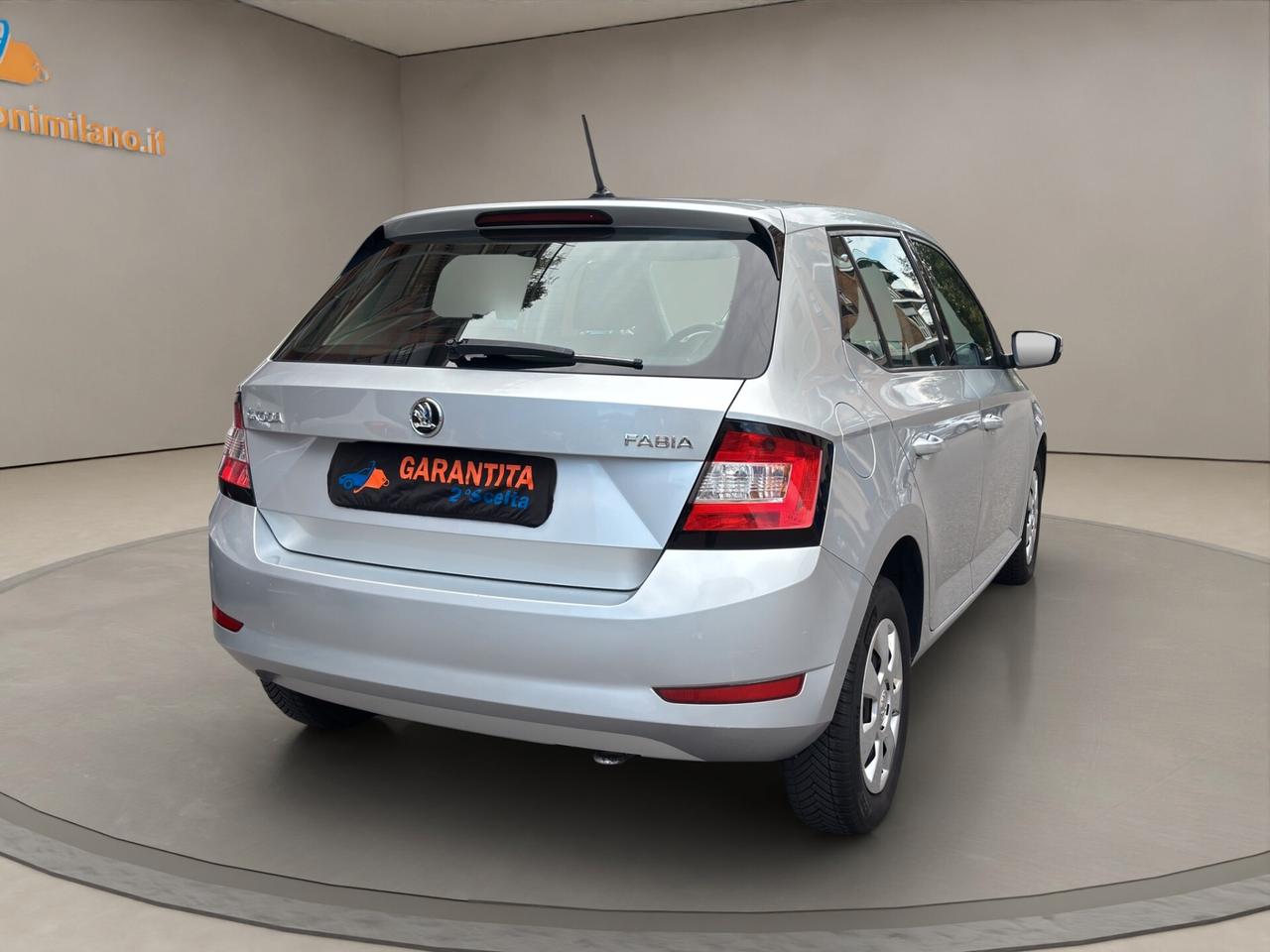 Skoda Fabia 5 PORTE - NEOPATENTATI EURO 6 BENZINA