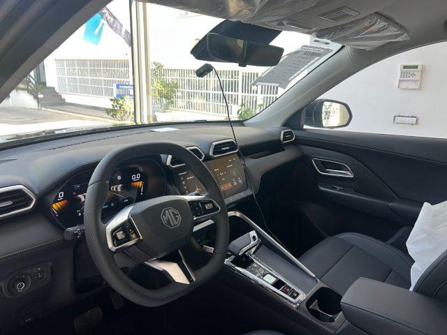 MG ZS 1.5 Hybrid+ Luxury tua da e249,00 mensili