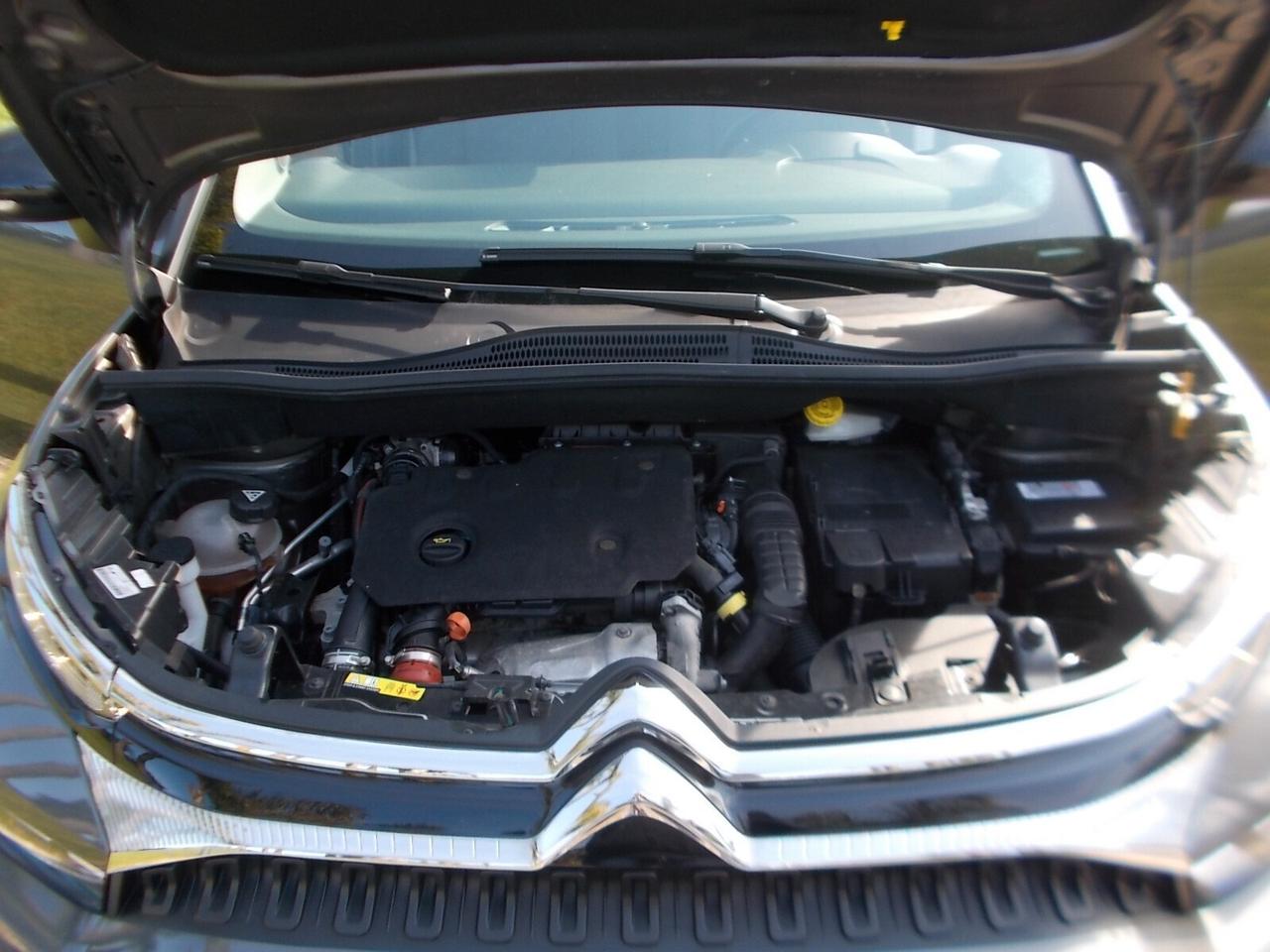 Citroen C3 Aircross BlueHDi 120cv Eat6 da VETRINA