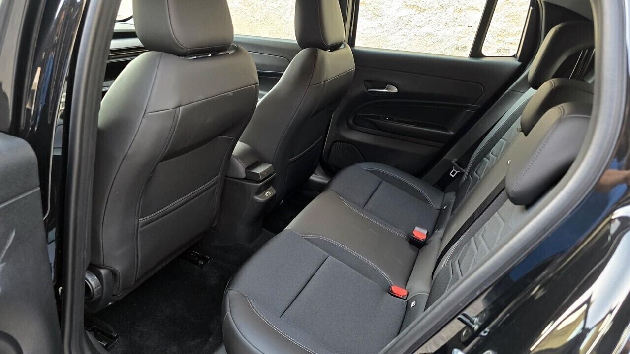 Jeep Avenger 1.2 Turbo 100 CV Altitude - KM ZERO