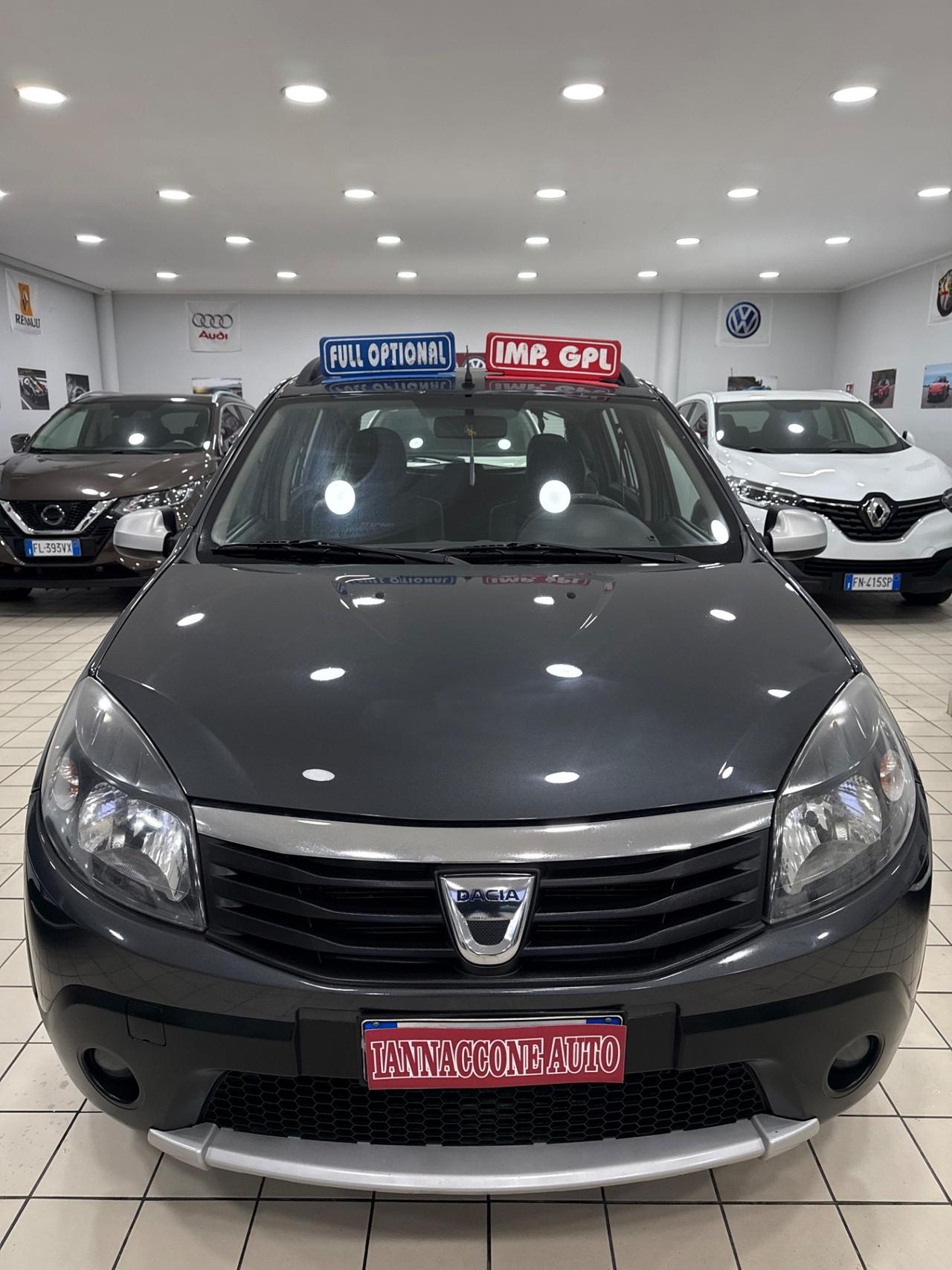 Dacia Sandero Stepway 1.6 gpl 2012 nuova